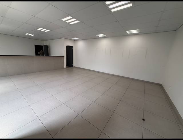 216M² OFFICE TO LET IN ROSEBANK